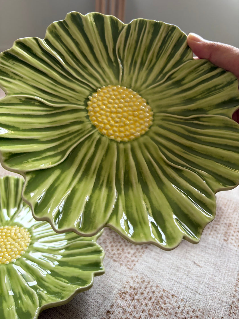 [imperfect] Maria Flor Cosmos Dessert Plate
