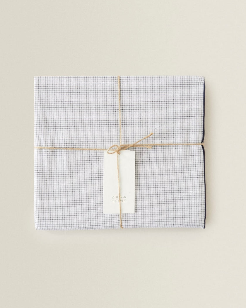 Mini Checked with Piped Border Tablecloth (6-8 pax)