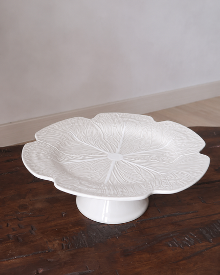White Cabbage Cake Stand