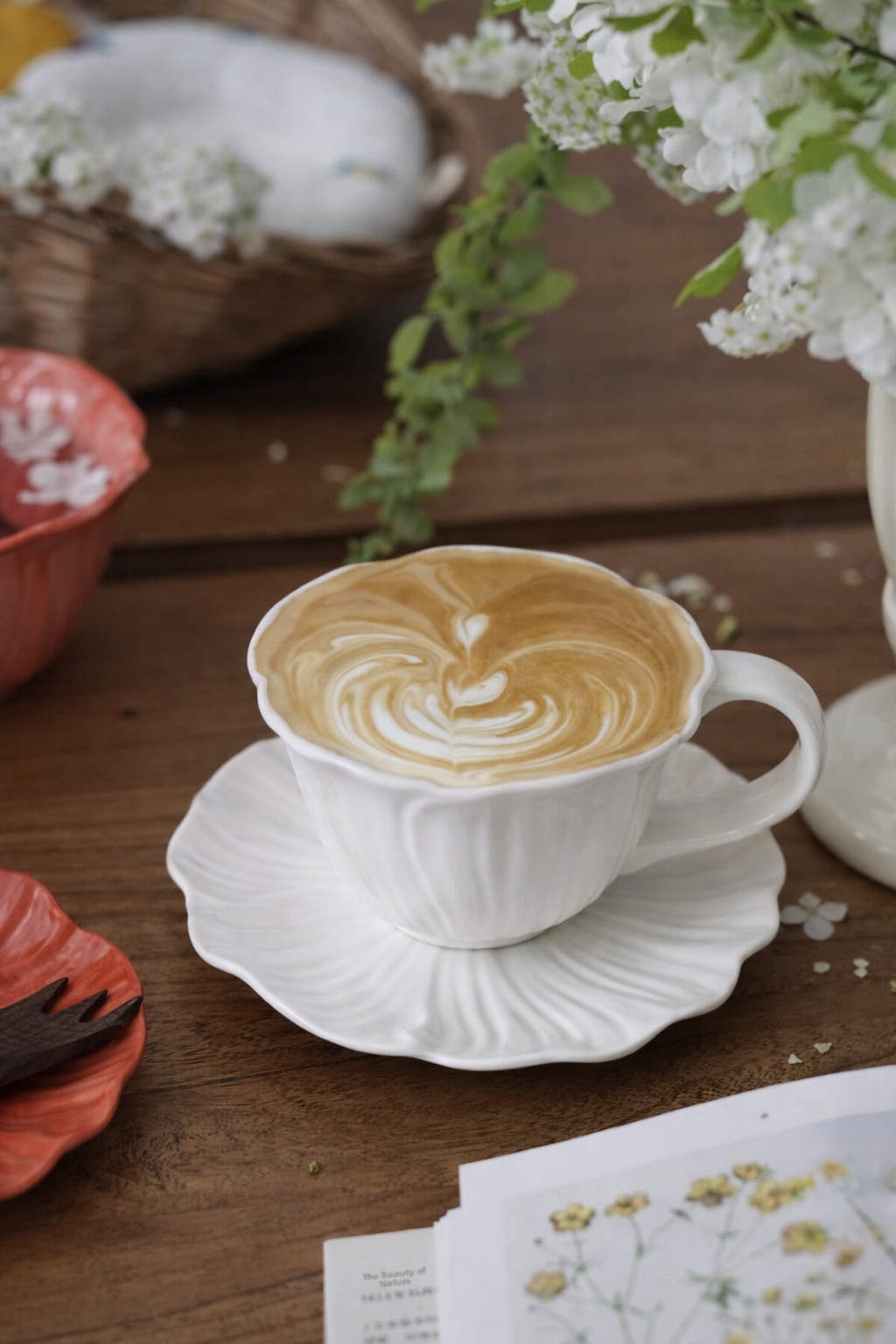 Daisy Mug and Saucer Set