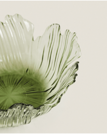 Flower Shaped Small Bowl in Green