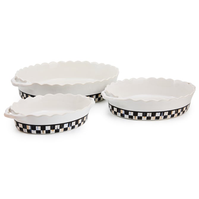 Courtly Check Everyday Oval Baker