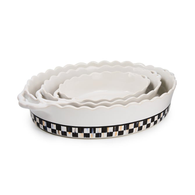 Courtly Check Everyday Oval Baker