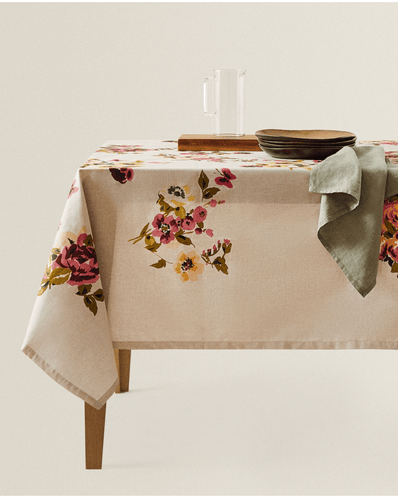 Floral Water Resistant Tablecloth (Round 180cm)