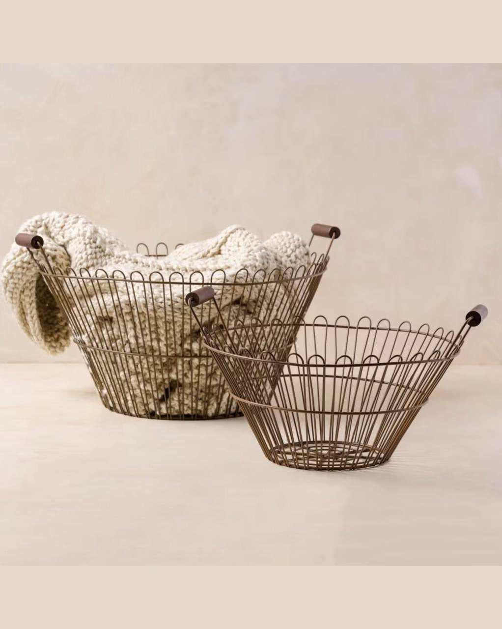Magnolia Vintage Inspired Wire Basket with Wooden Handle - Large