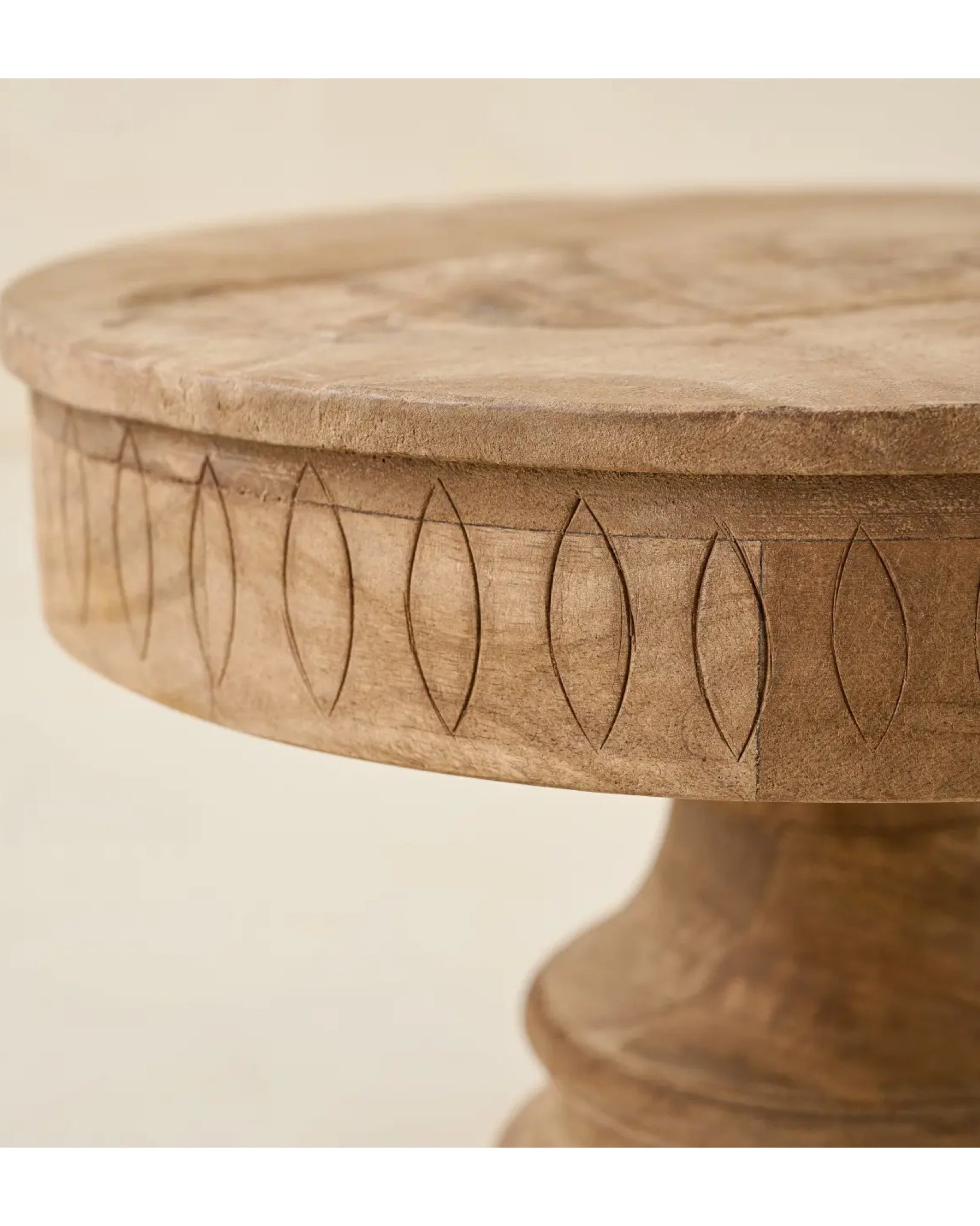 Mango Wood Petal Serving Stand