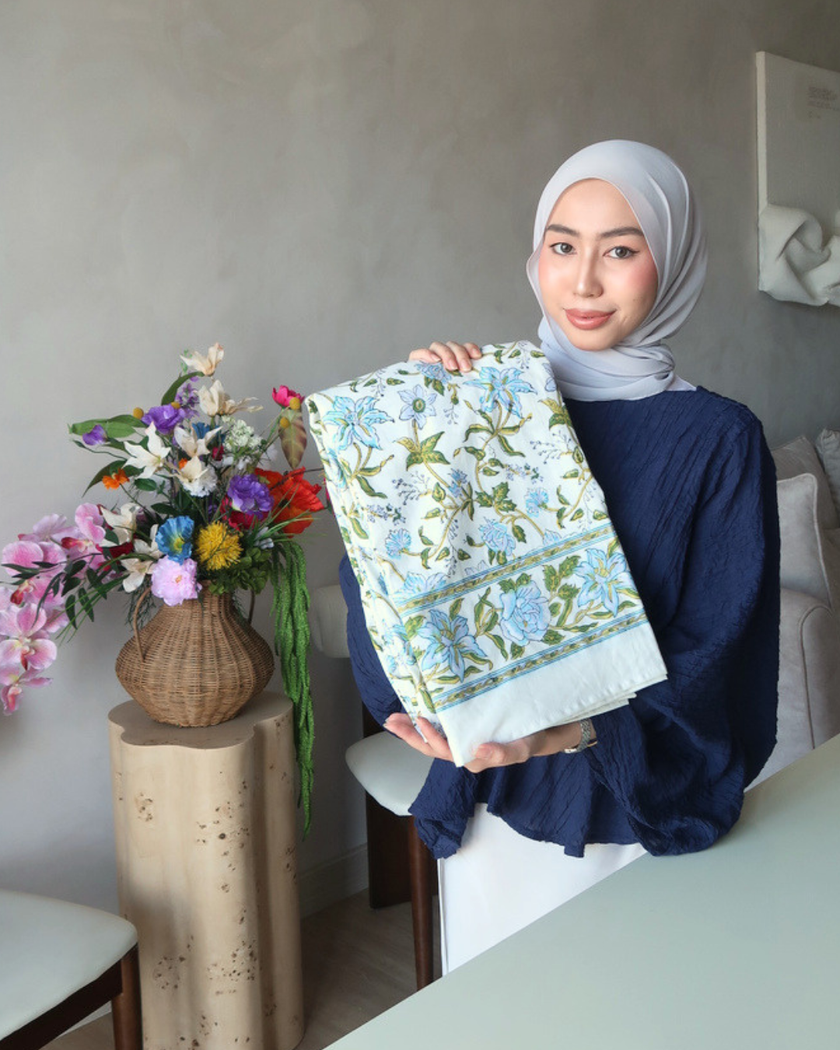 Blue Jasmine Tablecloth (6-8 pax | 8-10 pax)