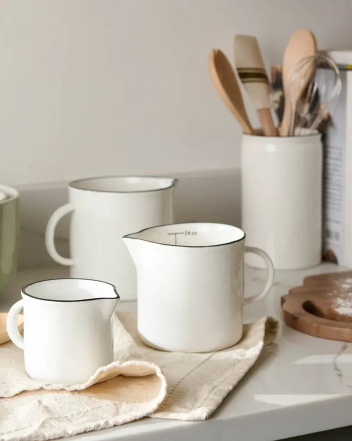 Black Rim Measuring Pitcher