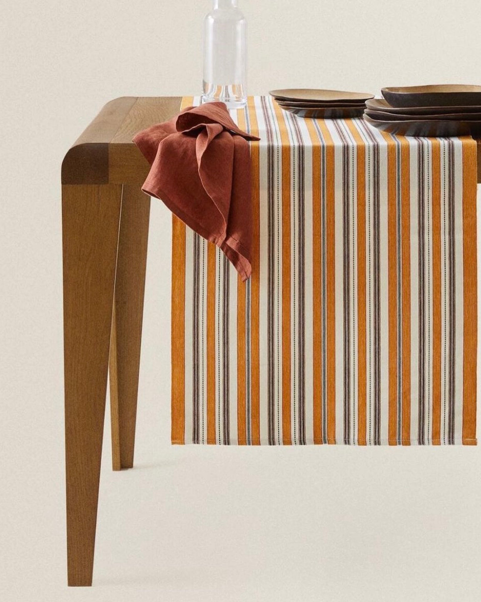 Striped Table Runner (50 cm x 160 cm)