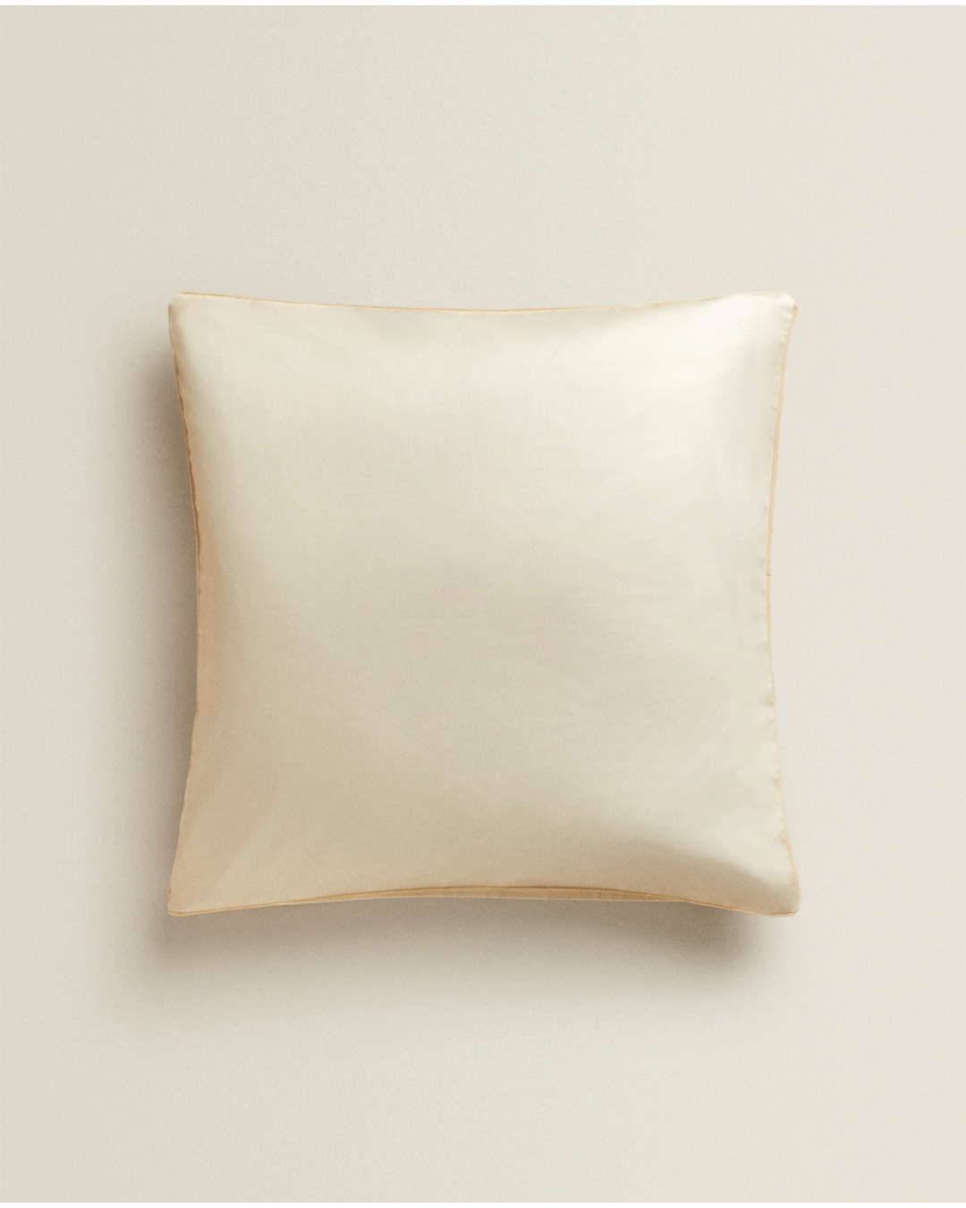 Sateen Pillowcase with Gold Line Set of 2