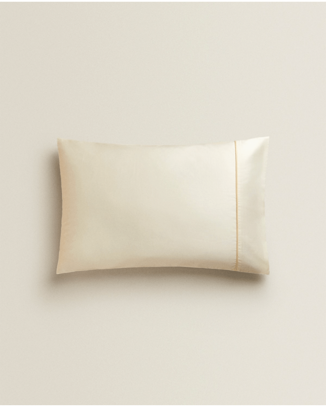 Sateen Pillowcase with Gold Line Set of 2