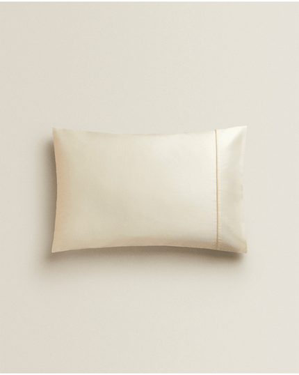 Sateen Pillowcase with Gold Line Set of 2