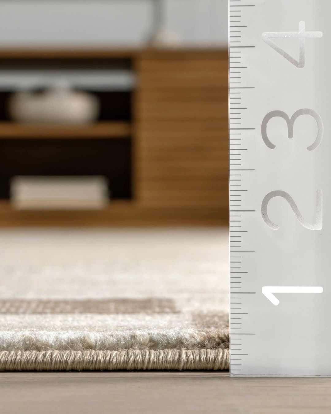 Pompeii Checked Border Rug | Brown (4' x 6'5