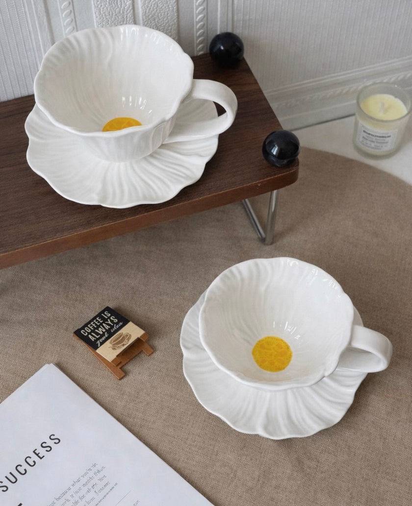 Daisy Mug and Saucer Set