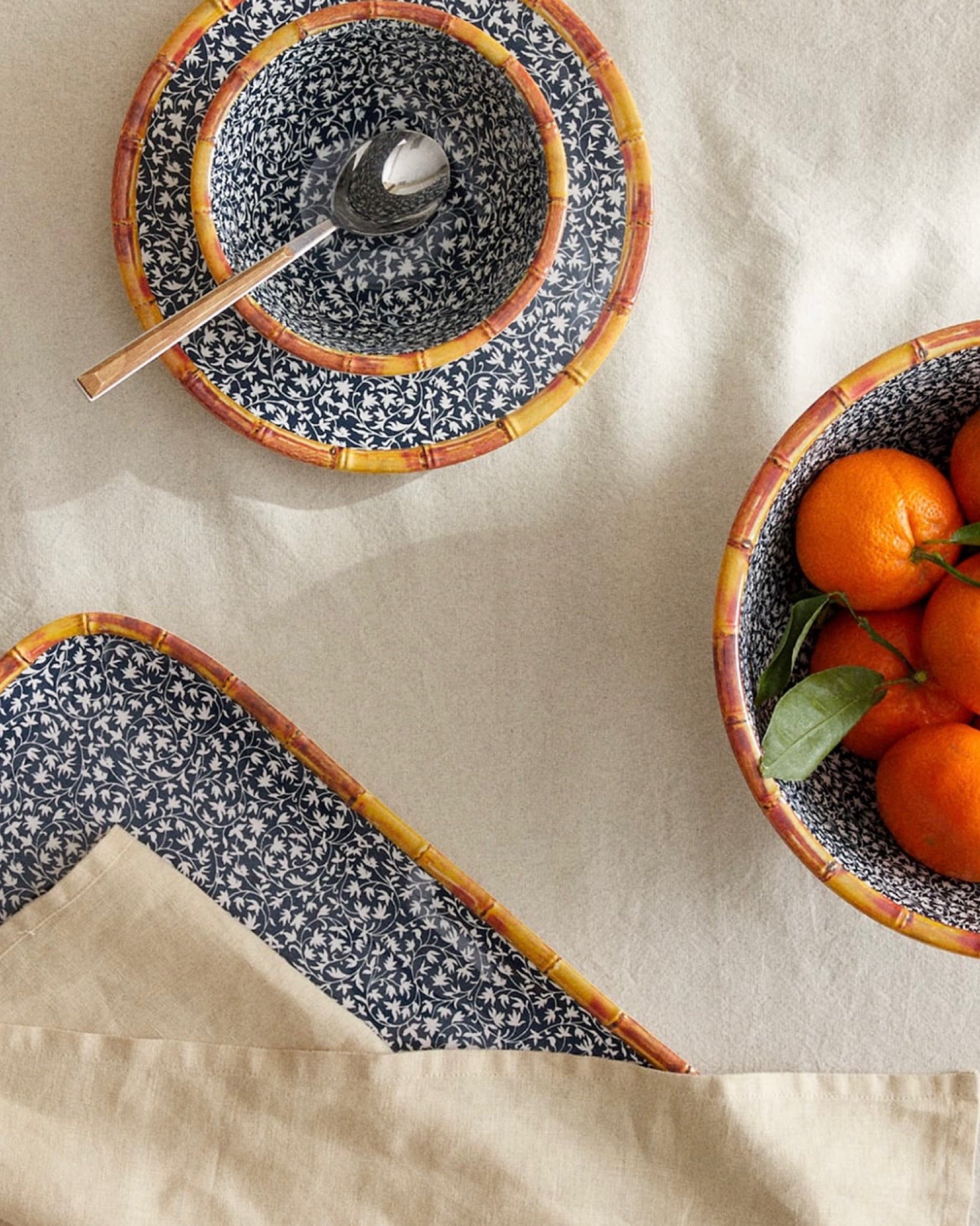 Floral Tray with Bamboo Design