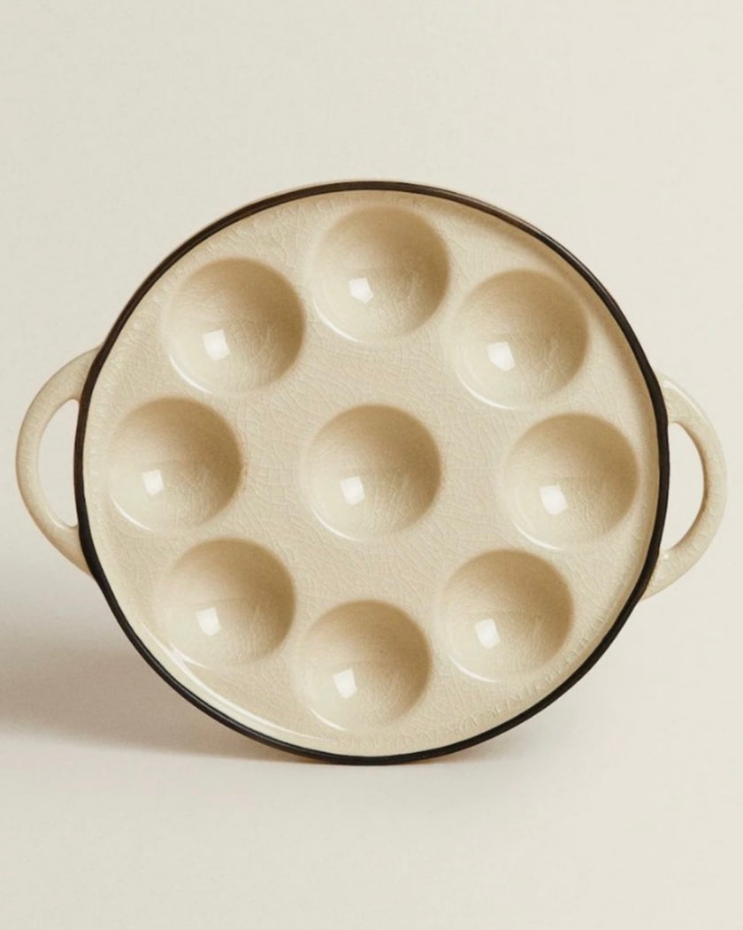 Stoneware Egg Holder for 9 eggs (crackled finish)