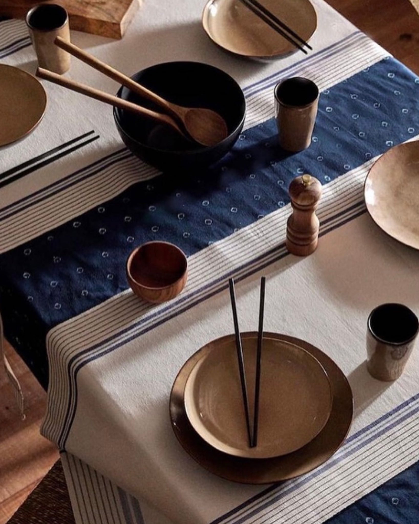 Striped Border Table Runner (50 cm x 160 cm)