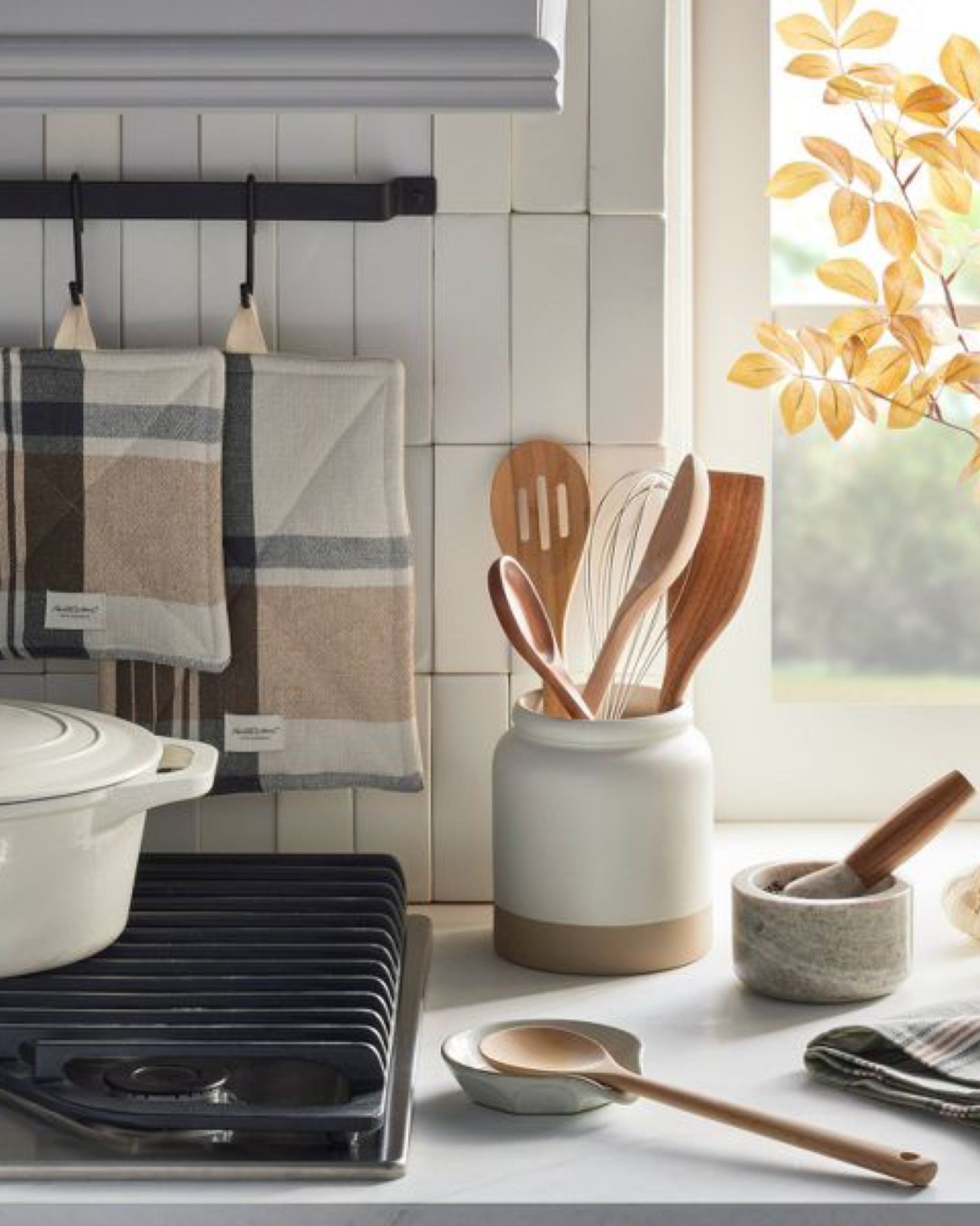 Wide-Fluted Stoneware Spoon Rest Cream