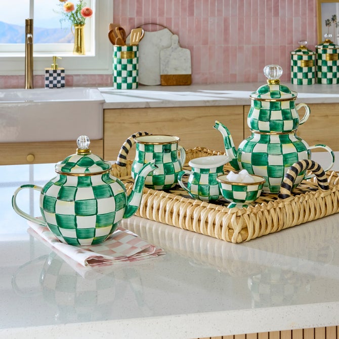 Emerald Check Enamel Mug 400ml