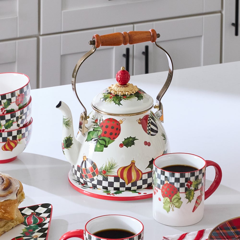 Deck The Halls 2 Quart Tea Kettle
