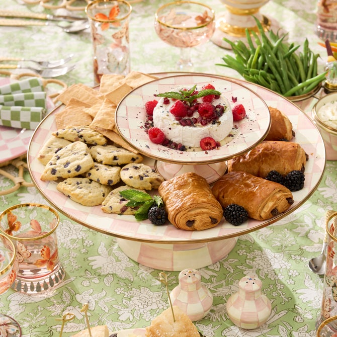 Rosy Check Pedestal Platter