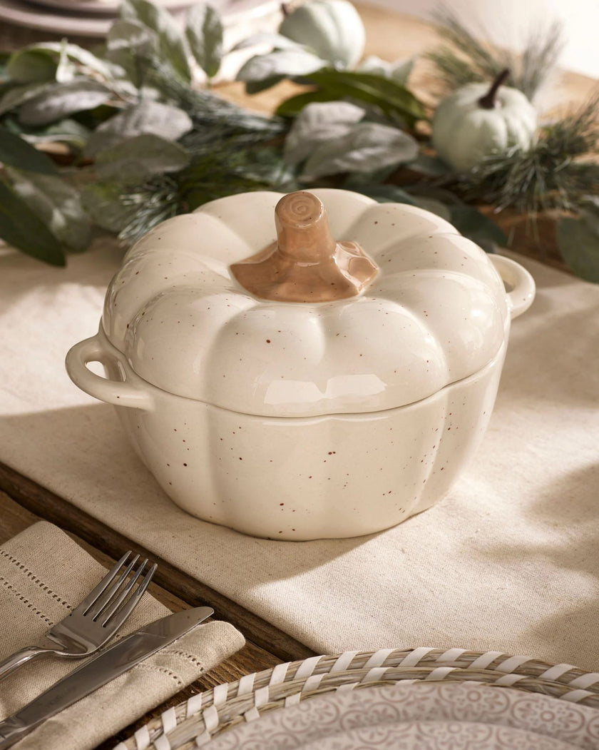 Medium Orange Pumpkin Casserole (Brown Stem)