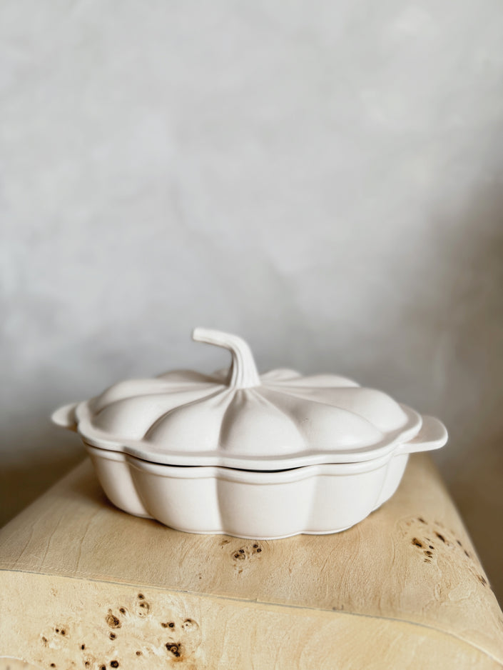 Pumpkin Serving Dish Matte Cream