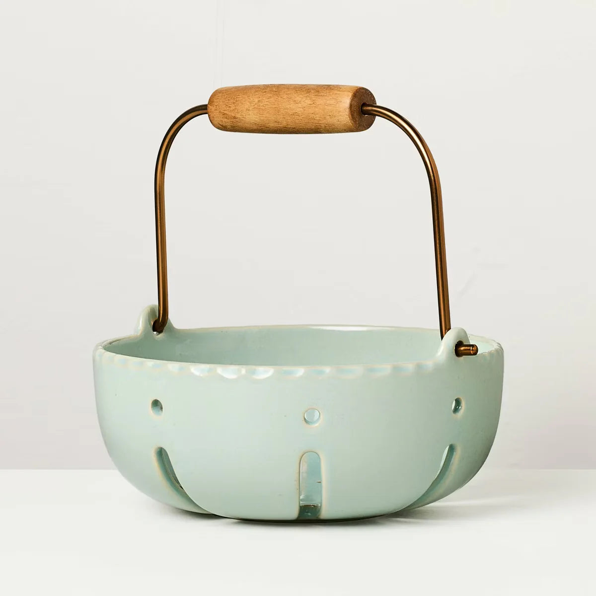 Stoneware Berry Serving Bowl with Handle