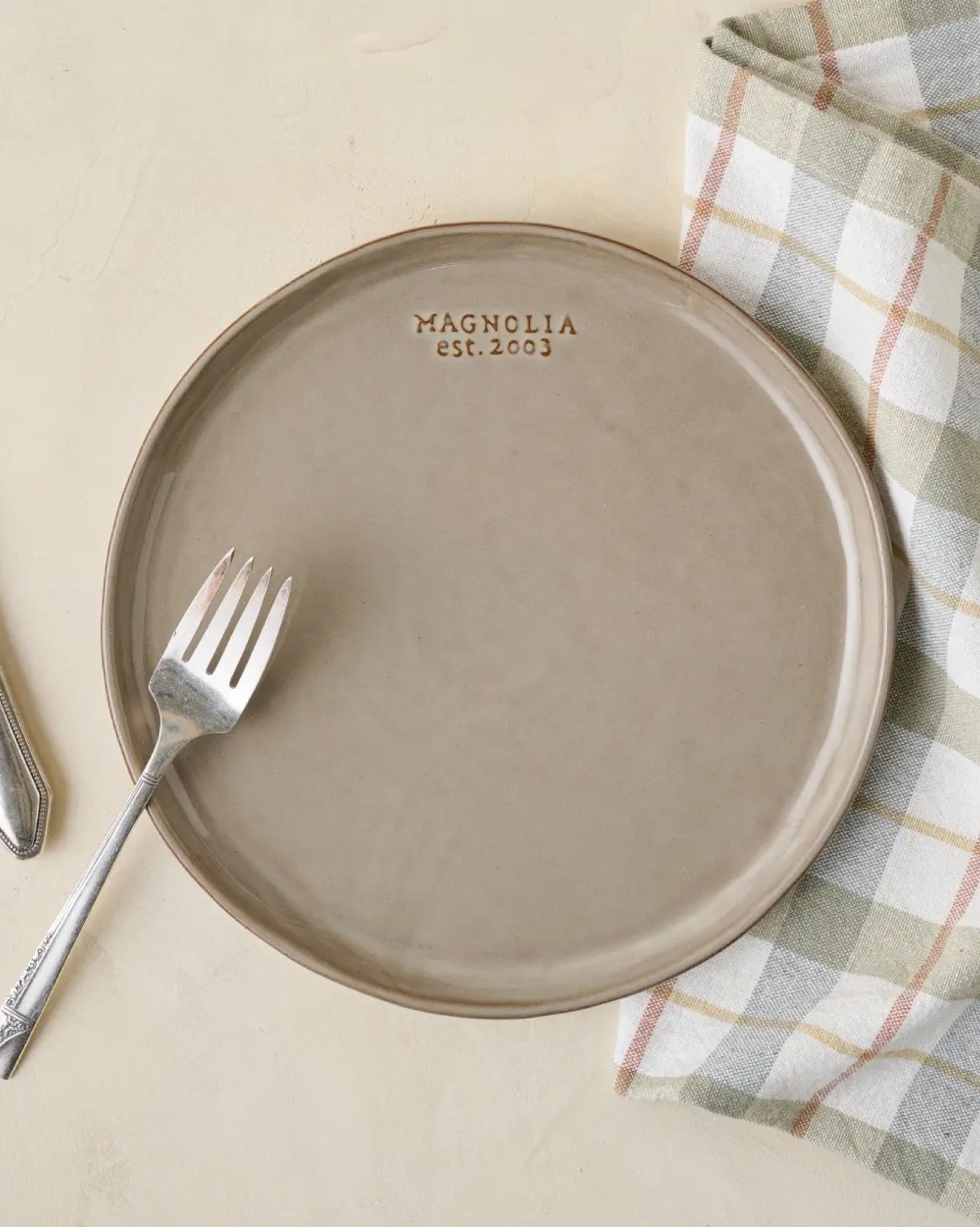 Grey Magnolia Est. Dinnerware Set