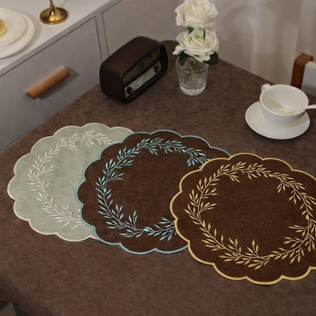 Eden Scallop Anti-Absorbent Placemat 38cm