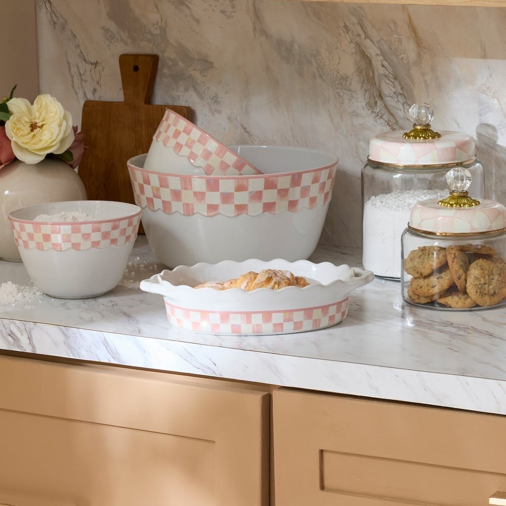 Rosy Check Everyday Oval Baker