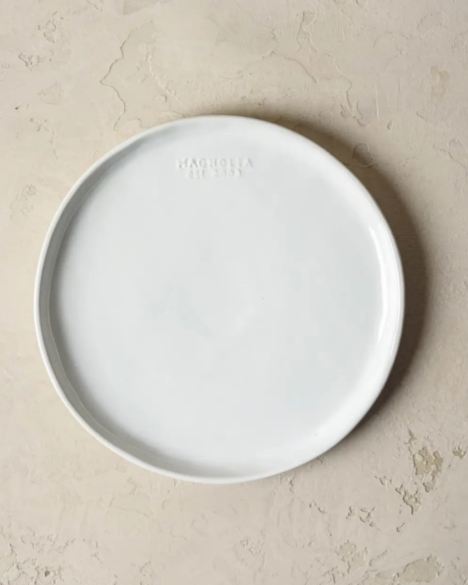 White Magnolia Est. Dinnerware Set