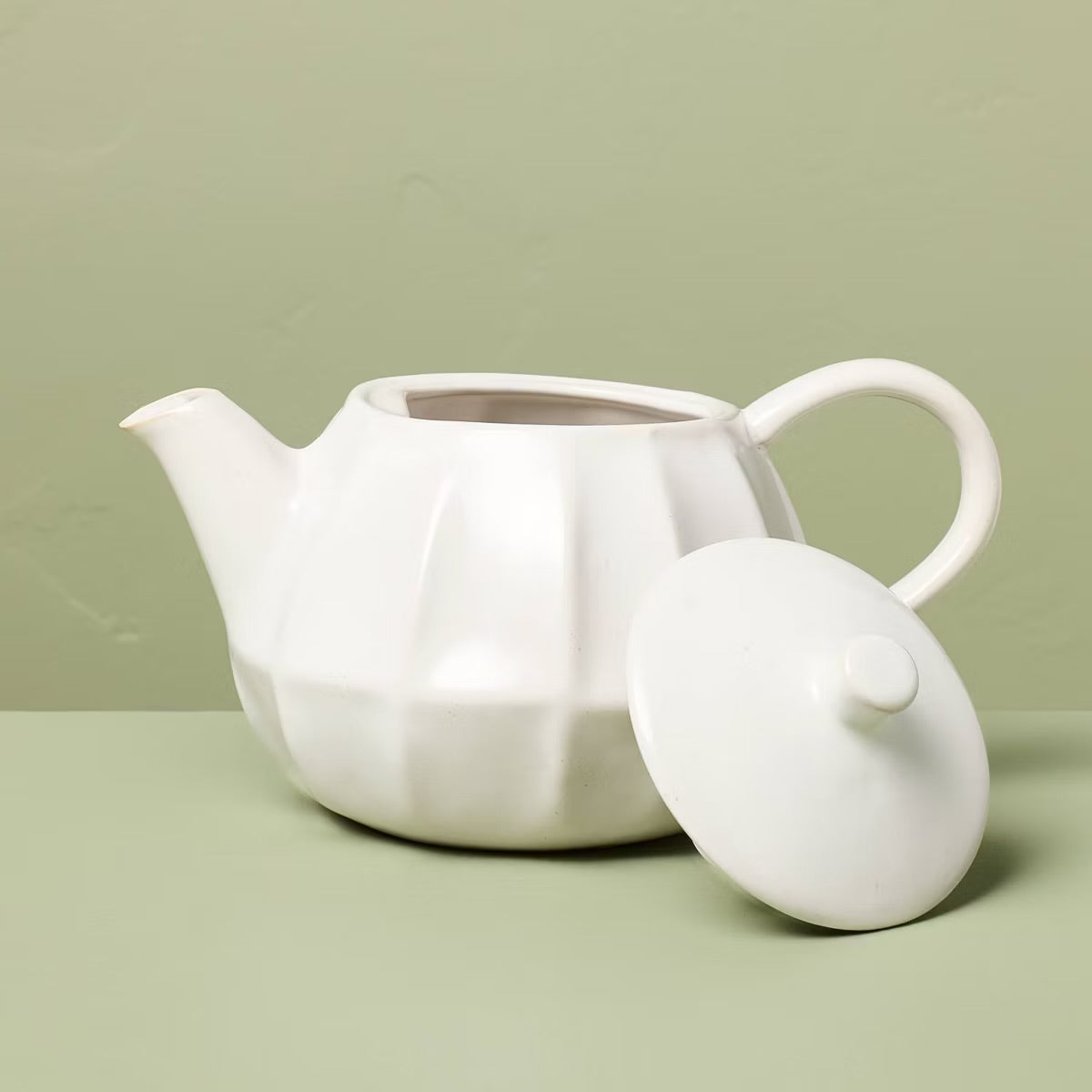 25 fl oz Stoneware Teapot Sour Cream