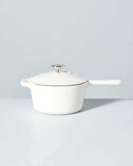 Enamelled Cast Iron Saucepan Sour Cream 1.9 Litres