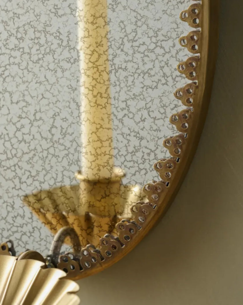 Oval Antique Mirrored