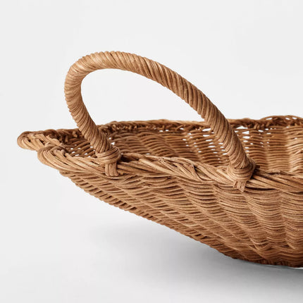 Scallop Woven Shallow Bowl