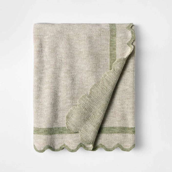 Scalloped Edge Throw