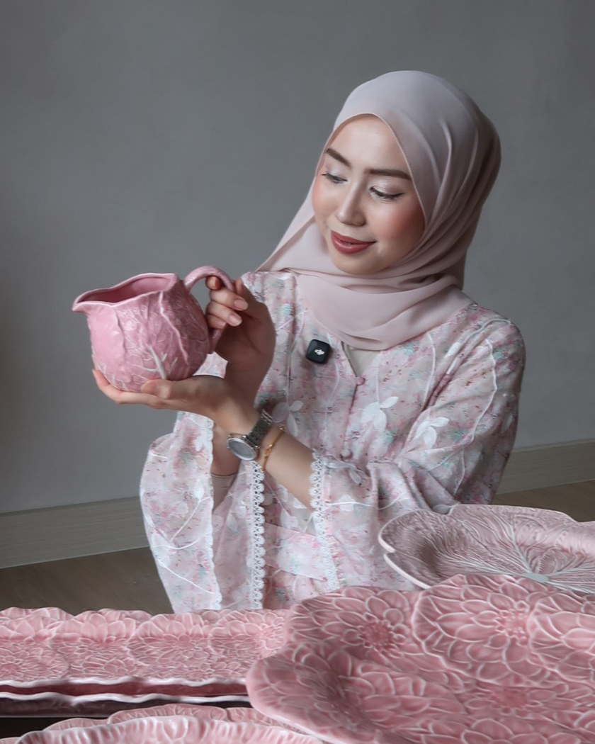 Pink Cabbage Jug 600ml