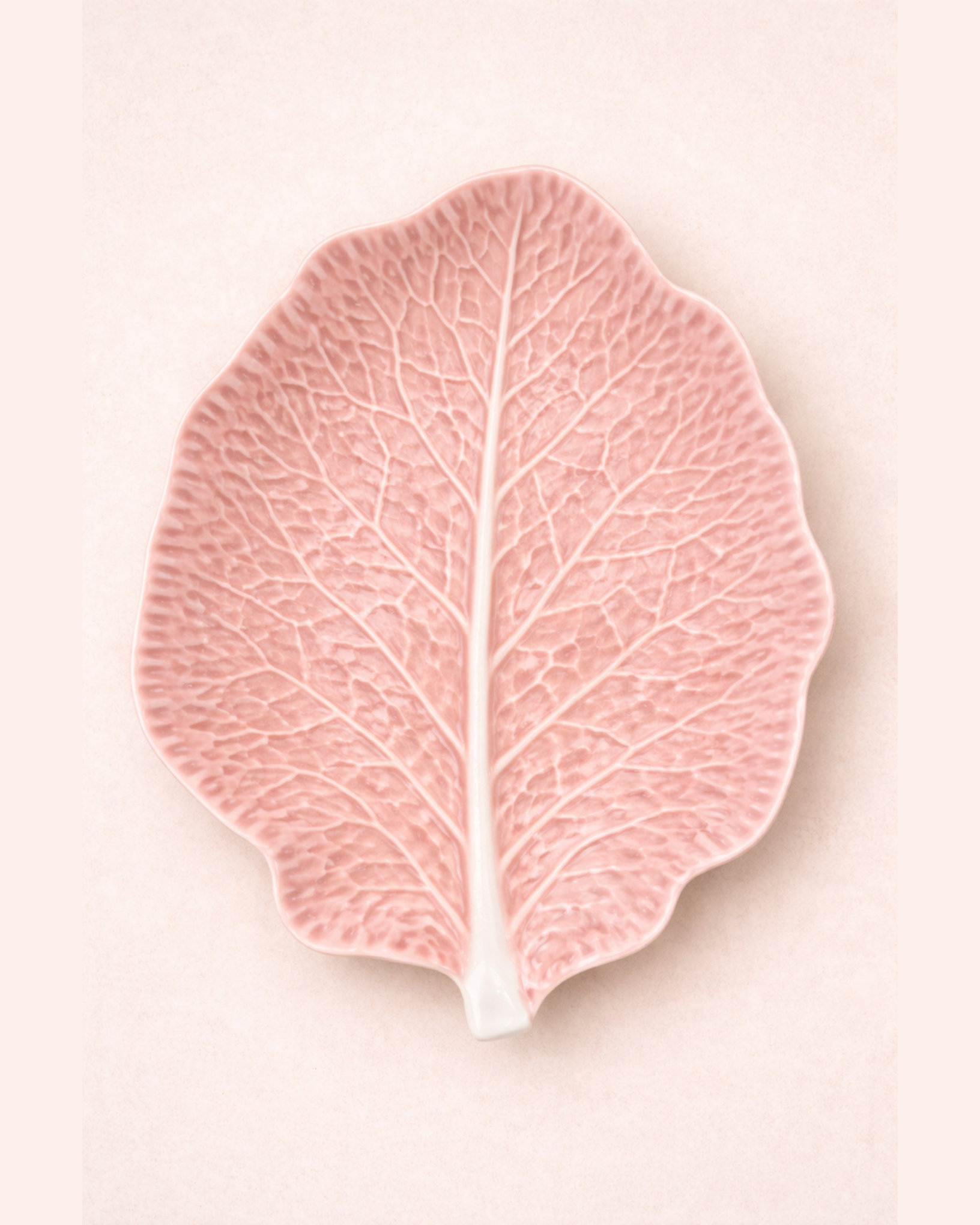 Pink Cabbage Leaf Plate 36cm