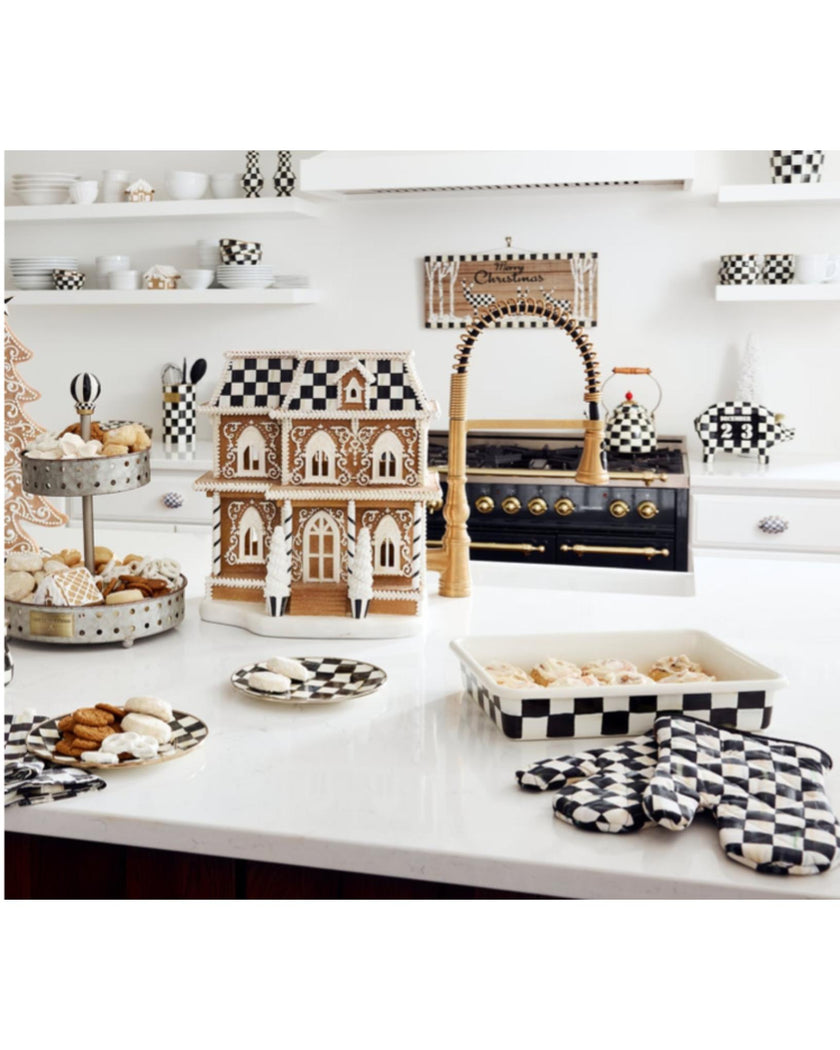 Courtly Check Baking Set of 2 (Enamel Baking Pan & Oven Mitts)