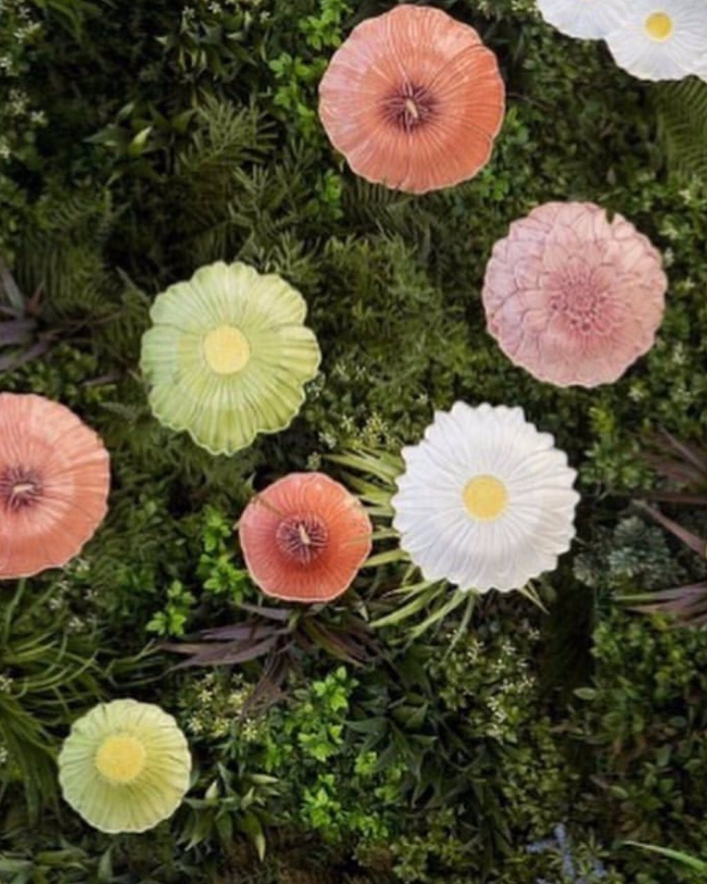 Maria Flor Hollyhock Dessert Bowl
