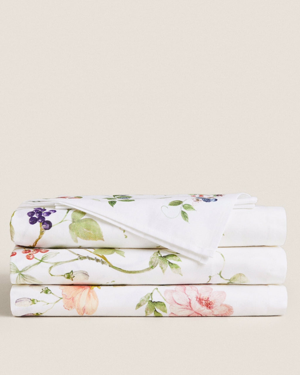 Floral Print Tablecloth in White (Round 180cm)