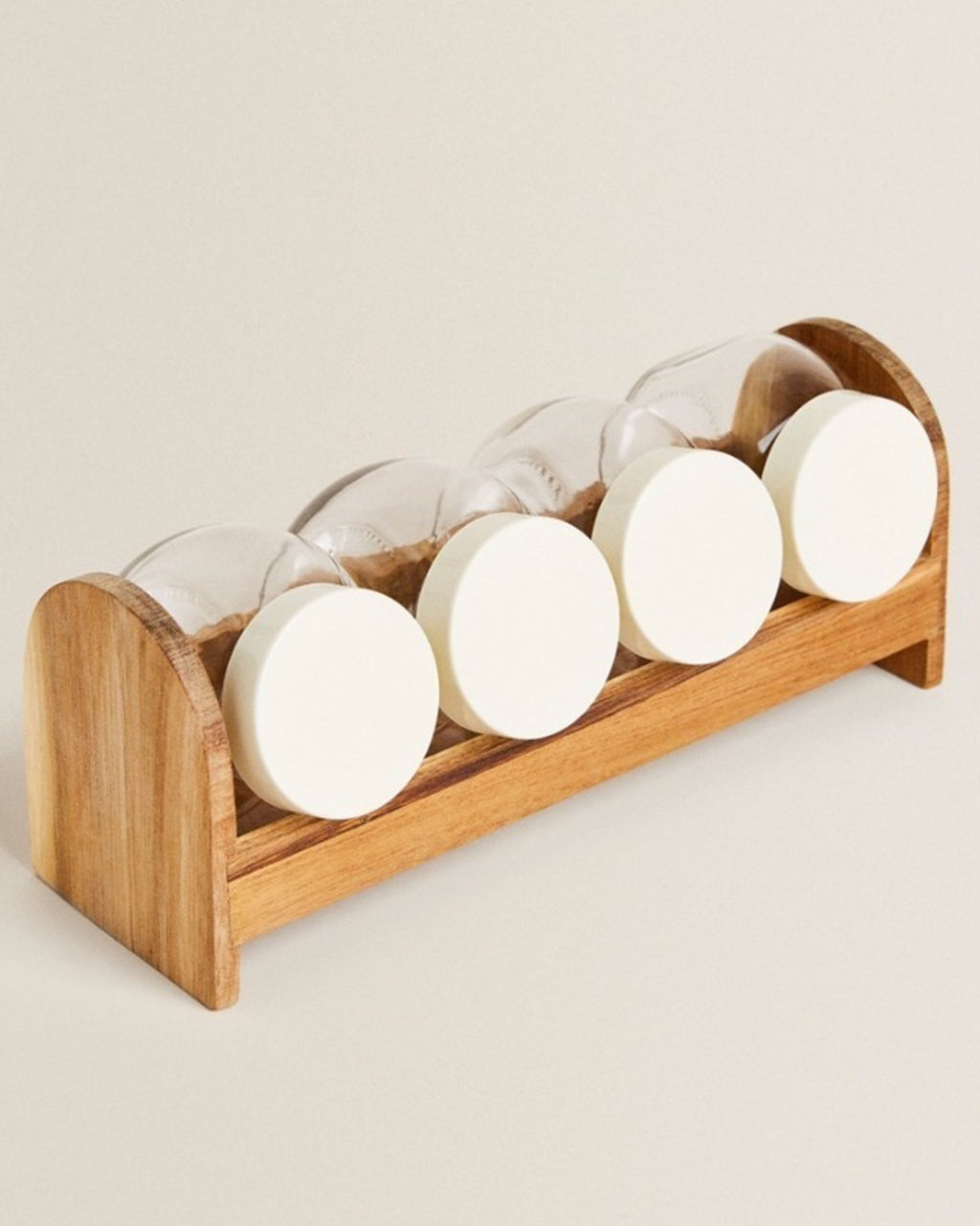 Set of 4 Spice Jars With Wooden Stand