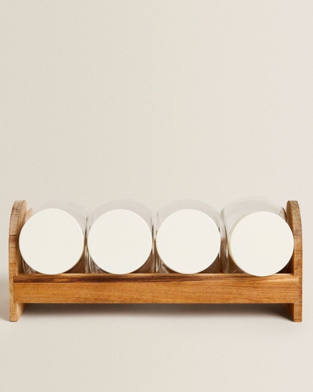 Set of 4 Spice Jars With Wooden Stand