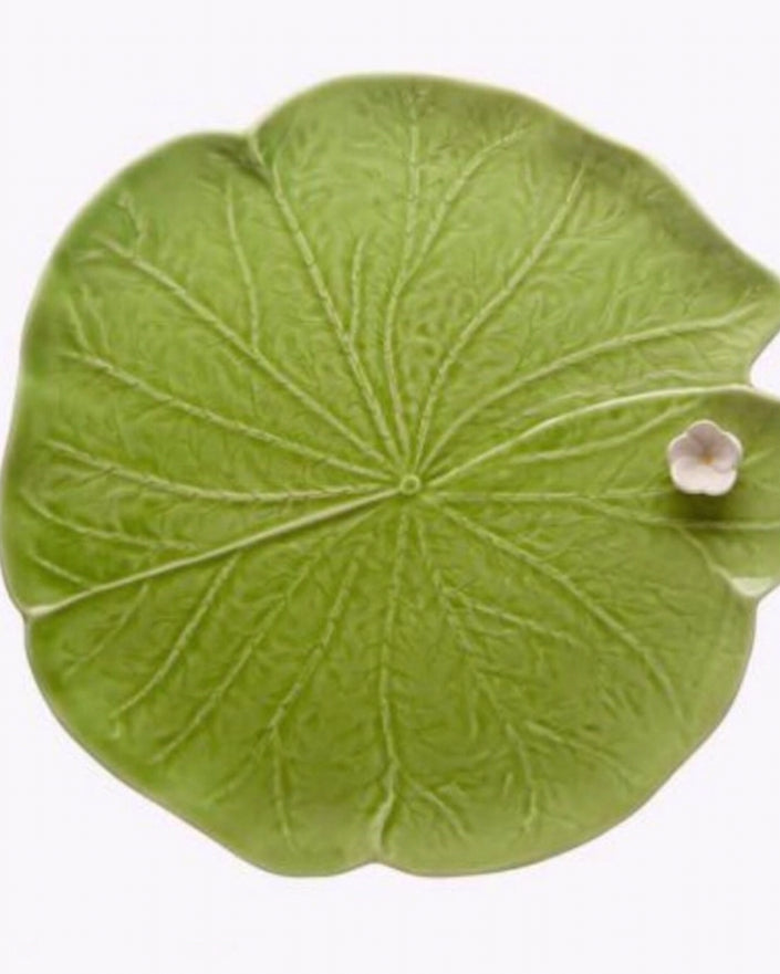 Lily Pad Serving Platter with Flower