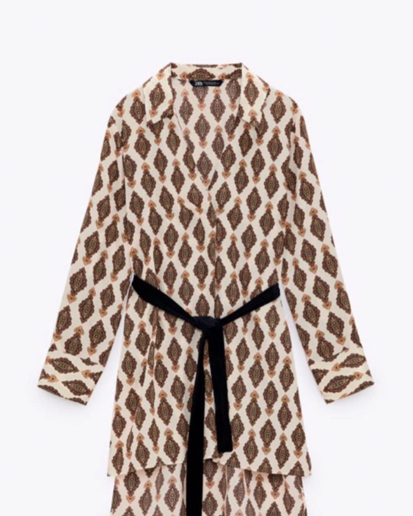 Printed Oversize Blouse With Velvet Tie in M