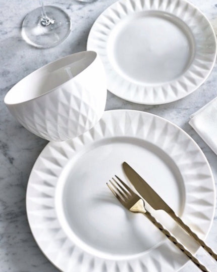 12 Piece Tira Dinnerware Set