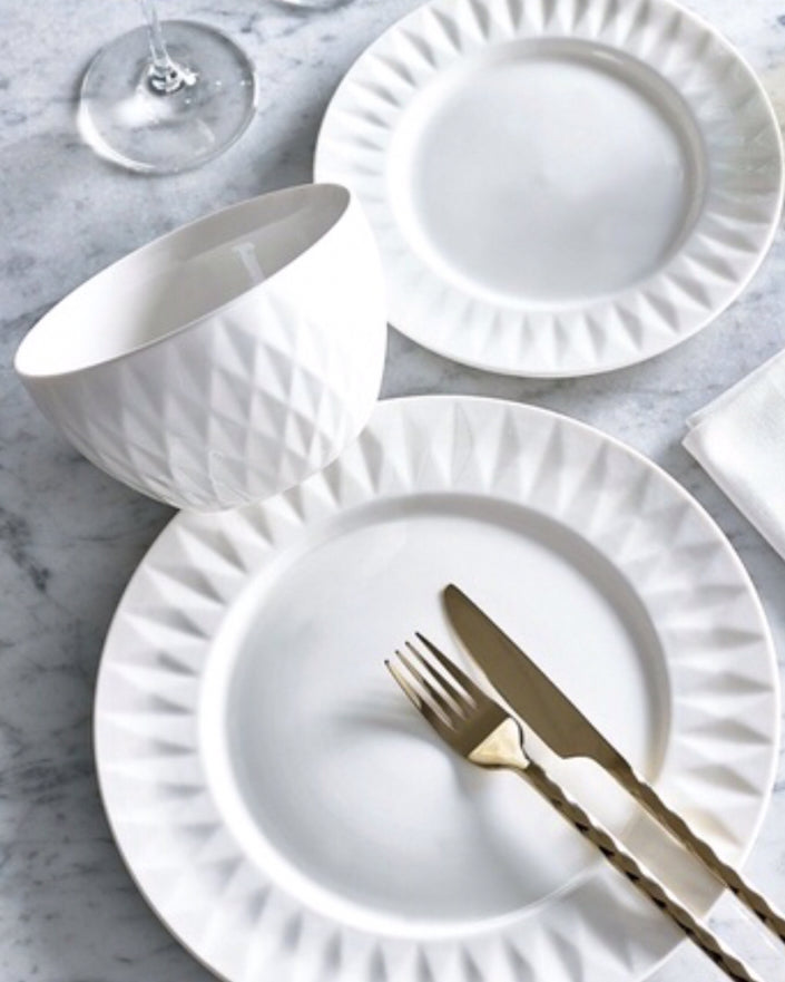 12 Piece Tira Dinnerware Set