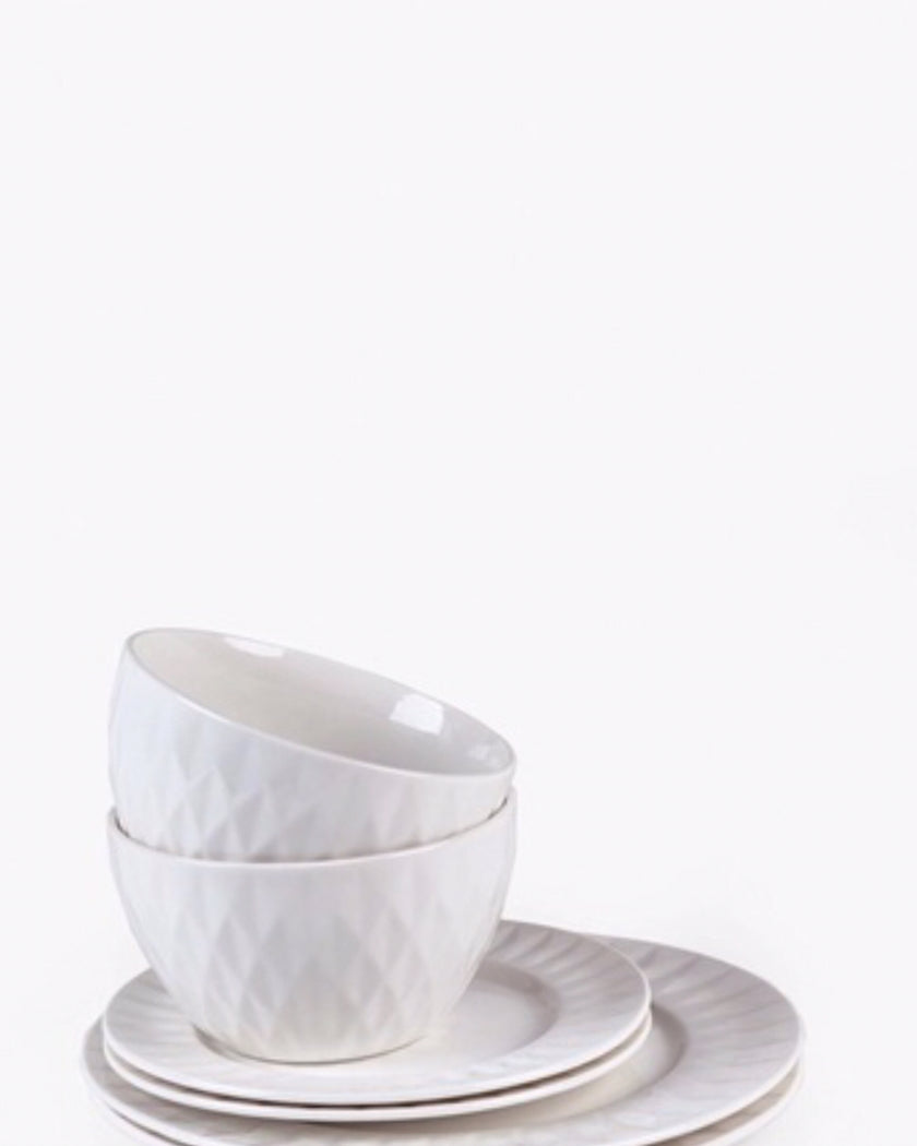 12 Piece Tira Dinnerware Set