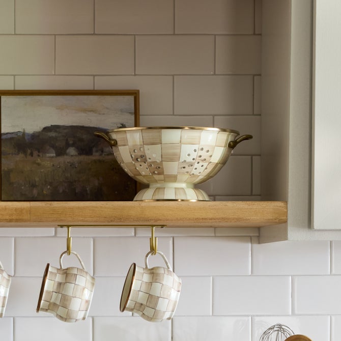 Mocha Check Colander